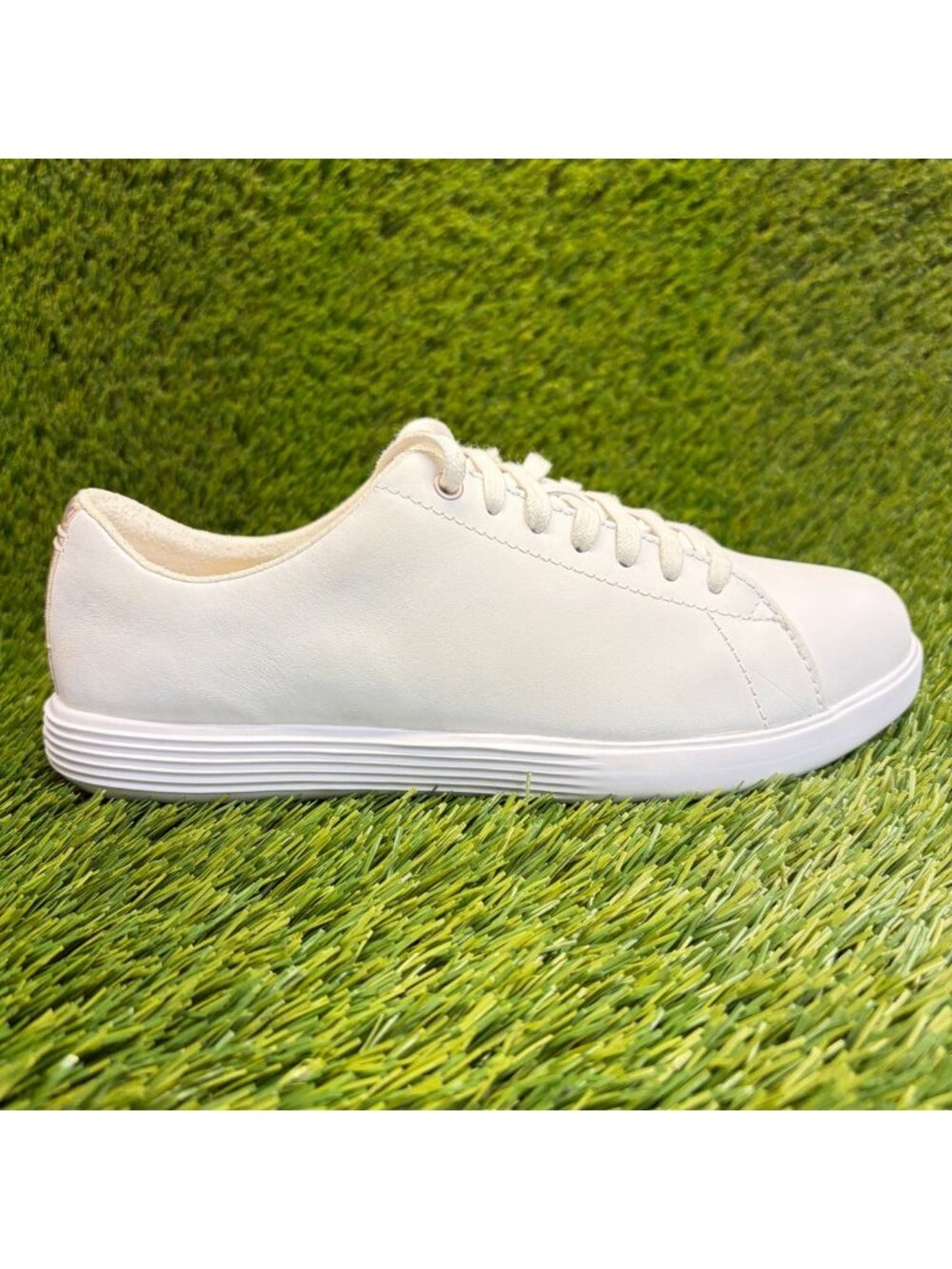 Cole Haan Grand Crosscourt II Women Size 6 White Athletic Leather Shoes Sneakers